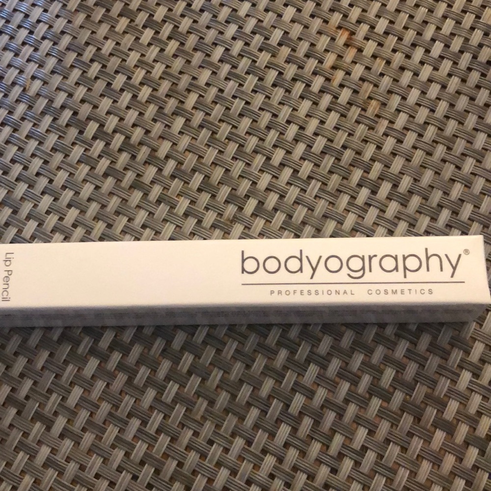 Lip pencil